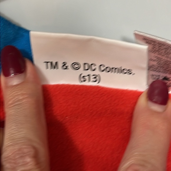 Wonder Woman RED fleece one piece body suit zip up Onesie PJS footed costume Lg - Picture 12 of 16